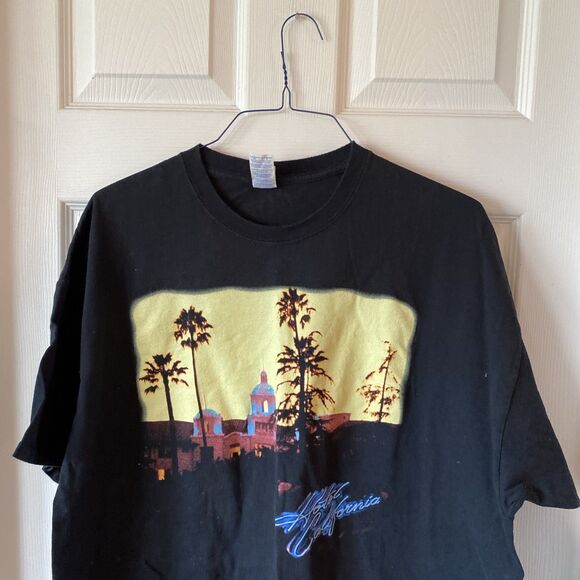 Eagles Hotel California 2015 Concert Tour T-Shirt  Size 2XL - Picture 4 of 9
